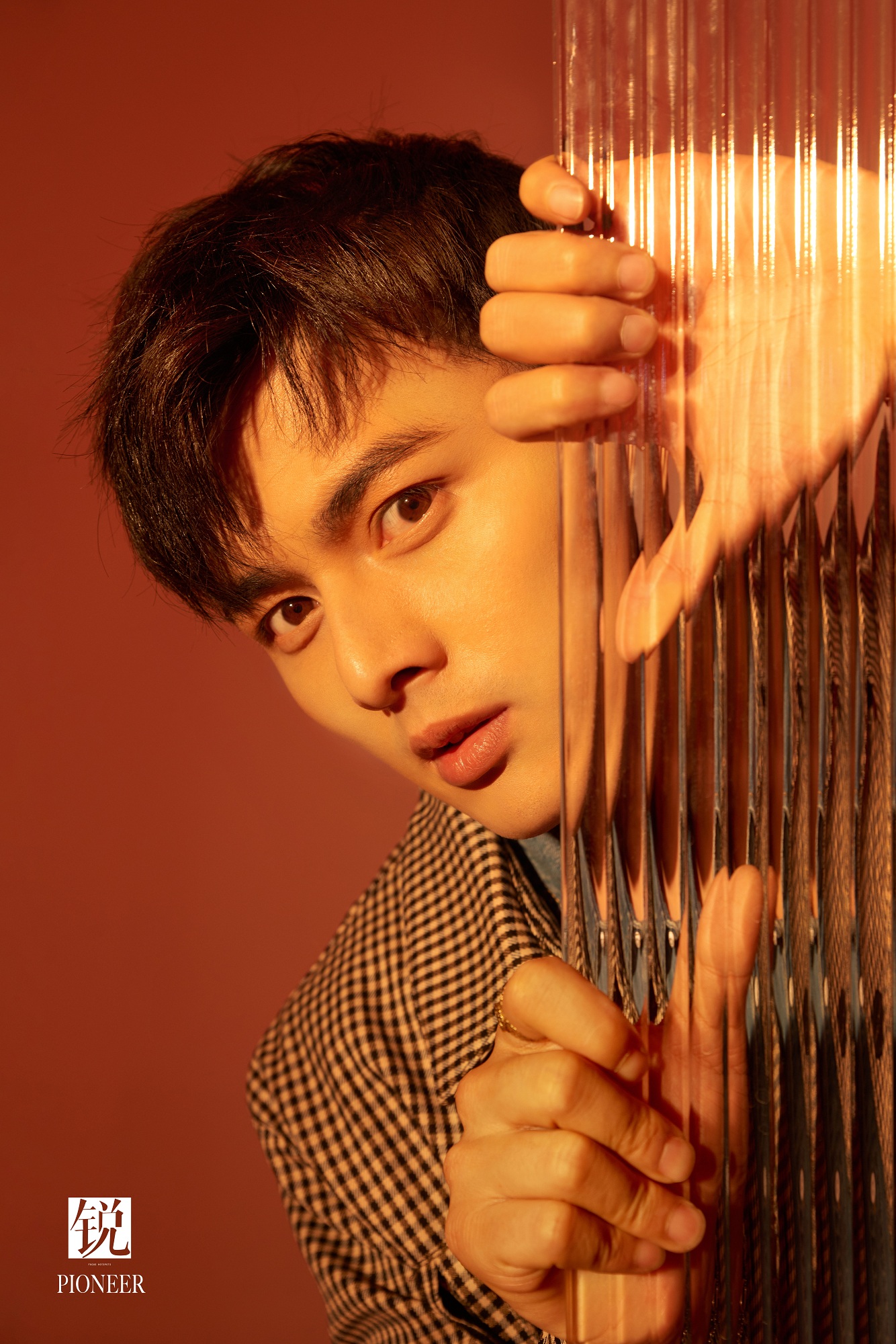 叶祖新全新大片曝光多种风格诠释别样时尚魅力