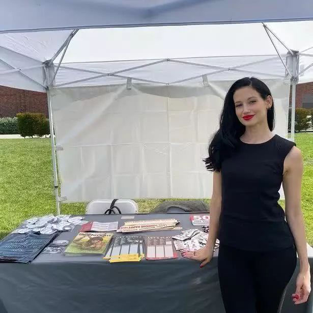 前美国好莱坞性治疗师被前男友从家中阳台扔出,最终不治身亡