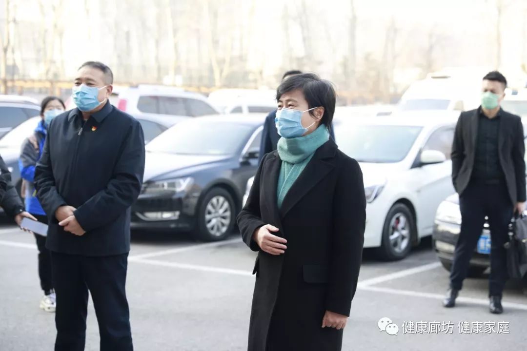 我市援助湖北第三批新冠肺炎医疗救治队出征_张春燕