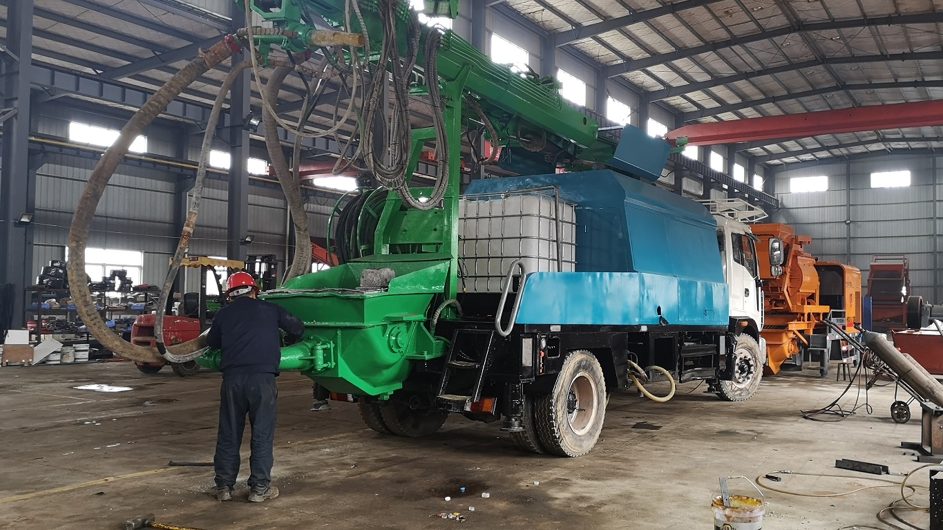 车载多喷头湿喷机喷射混凝土平整度与密实性的控制