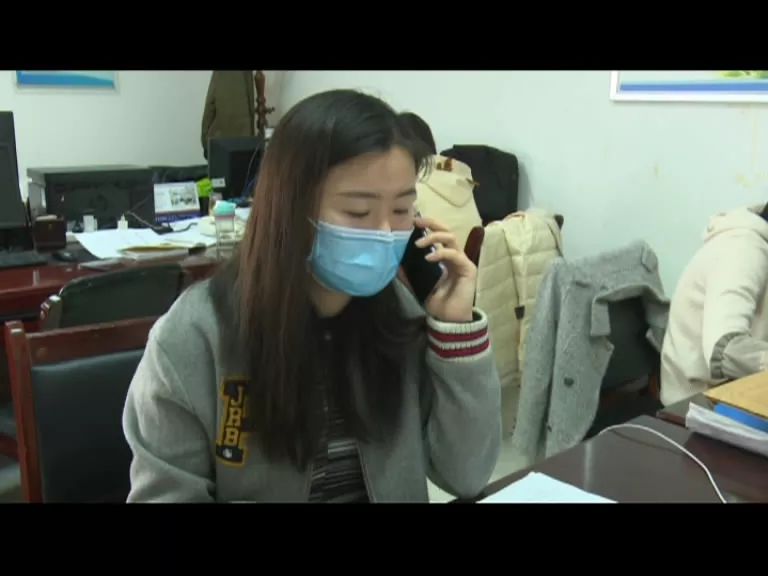 90后女孩儿朱晓睿严把企业疫情防控关的女汉子