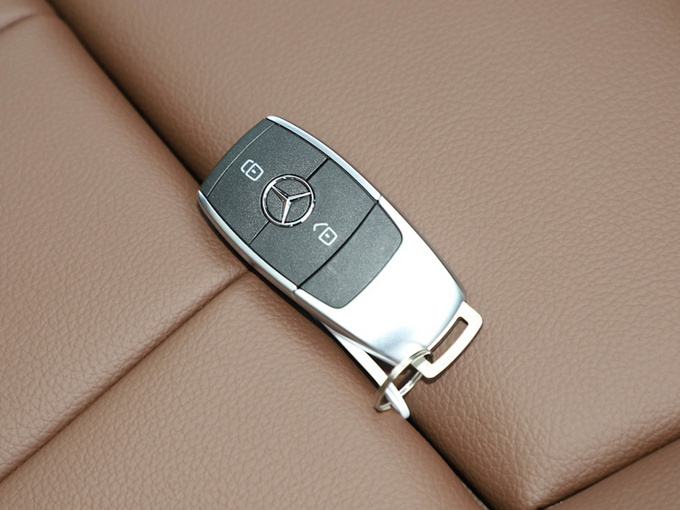 35万就能开走的豪华七座suv 到店探访奔驰glb