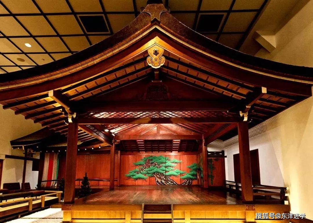日本文化瑰宝——能剧_舞台