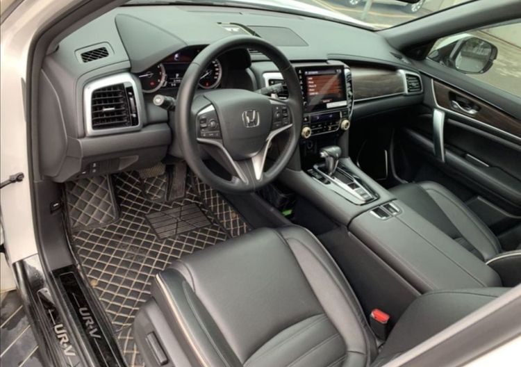 以前喜欢锐界但最终却入手了本田urv这价格给力不