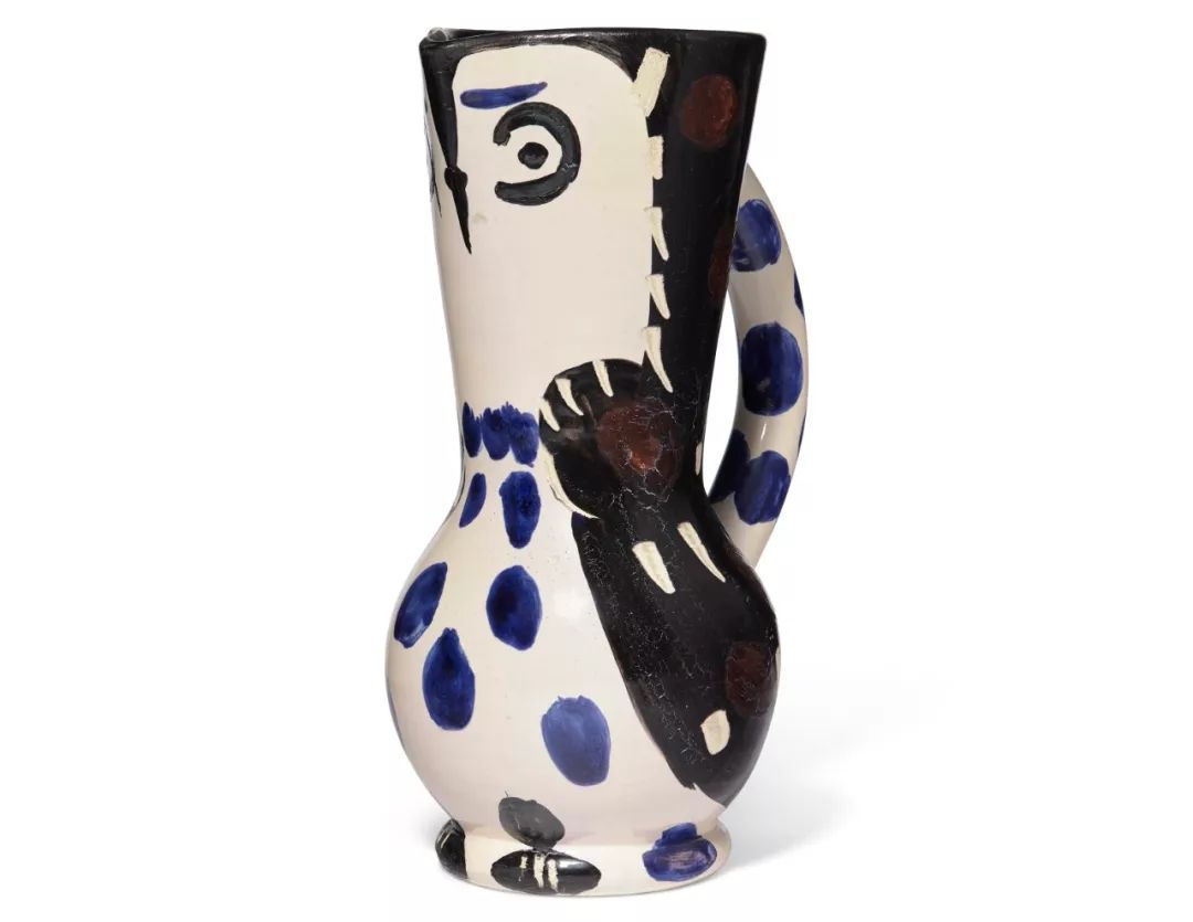 猫头鹰主题经常在毕加索的作品里出现,在他的艺术创作中有着举足轻重