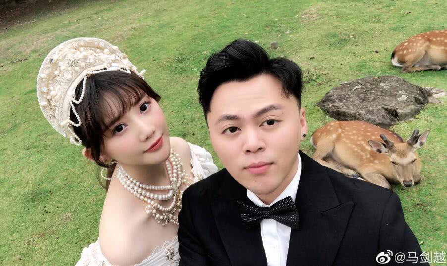 原创张杰抄袭王源歌词!大段复制粘贴,老婆出来甩锅,称审核不严谨