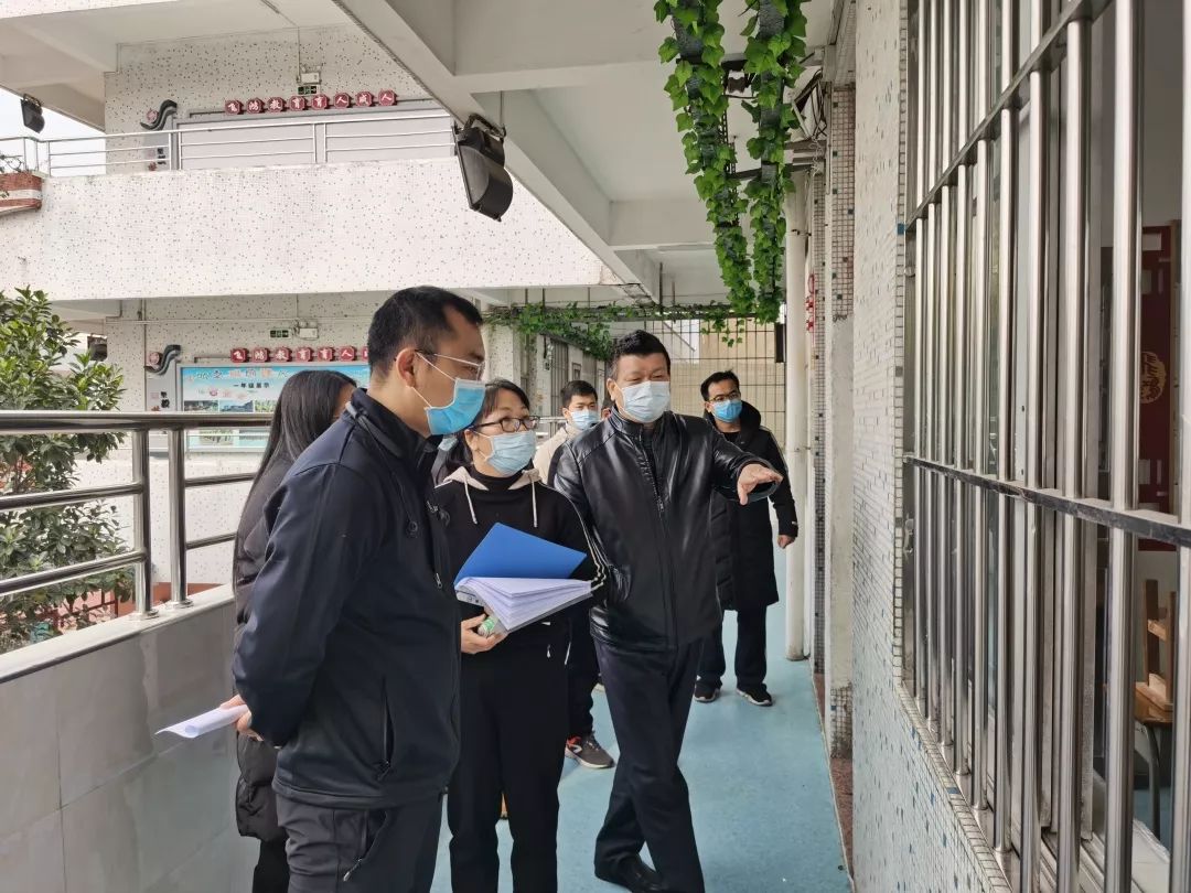 防疫安全我們共同守護記南海區教育局第二次蒞臨民樂小學指導防疫防控