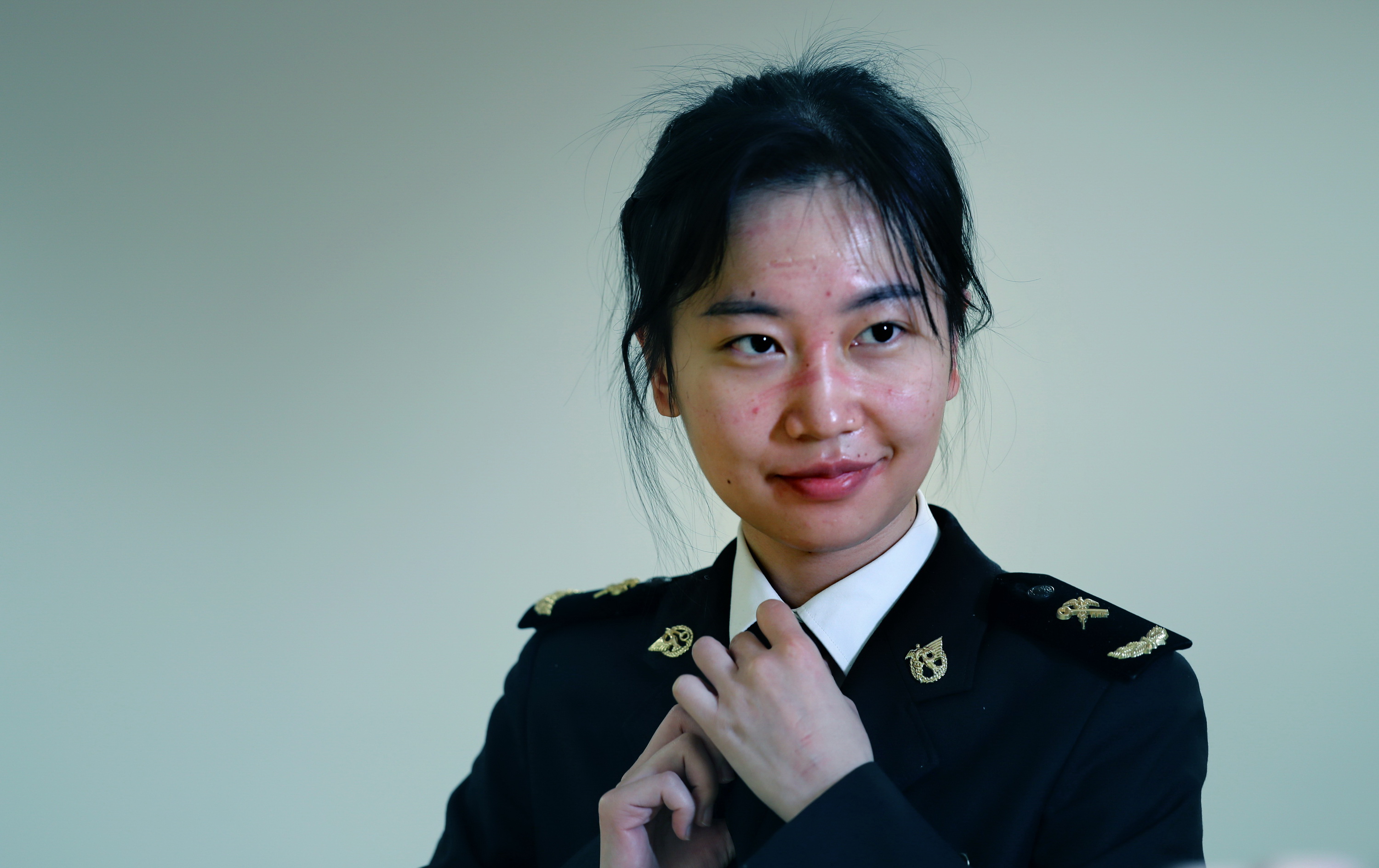 他们的丑照真美那些被刷屏的丑脸背后是