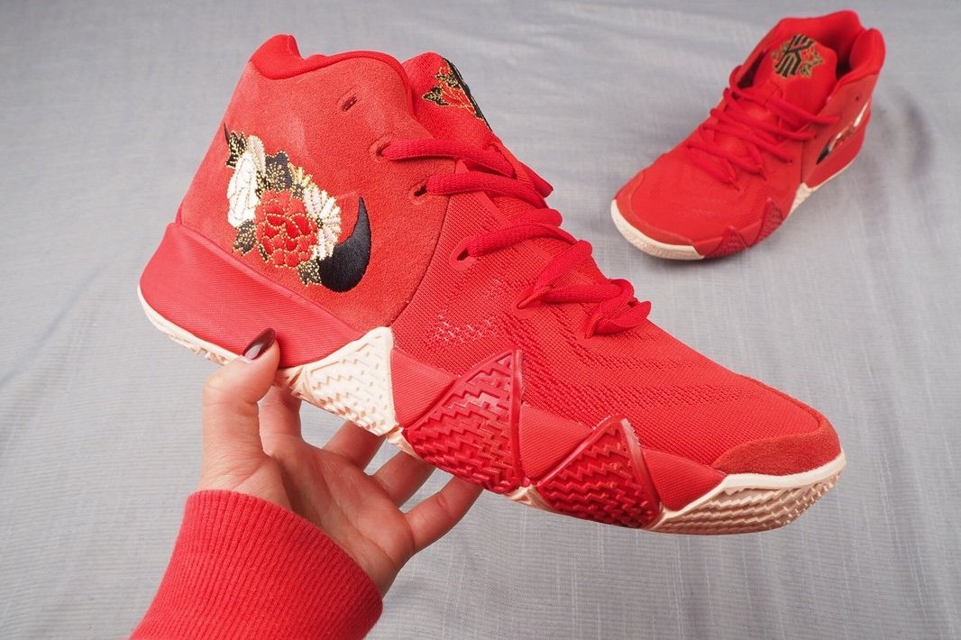 还记得欧文4代"中国红"么!