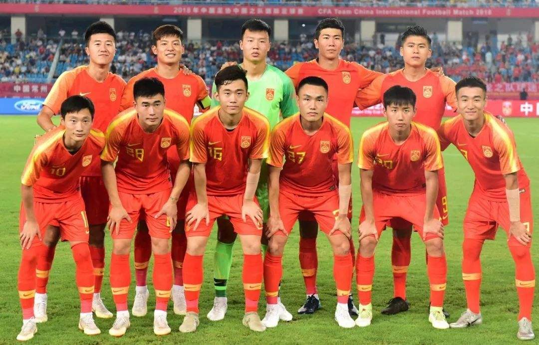 国足向武里南借用主场踢40强赛网友调侃为什么不在西藏举行