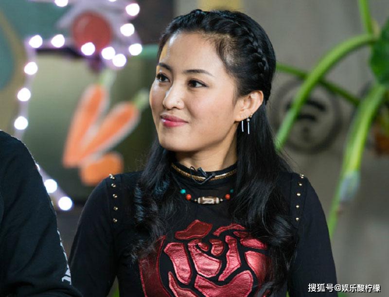 赵本山最美徒媳,打了19年酱油的张可,终于迎来第二春_王小虎