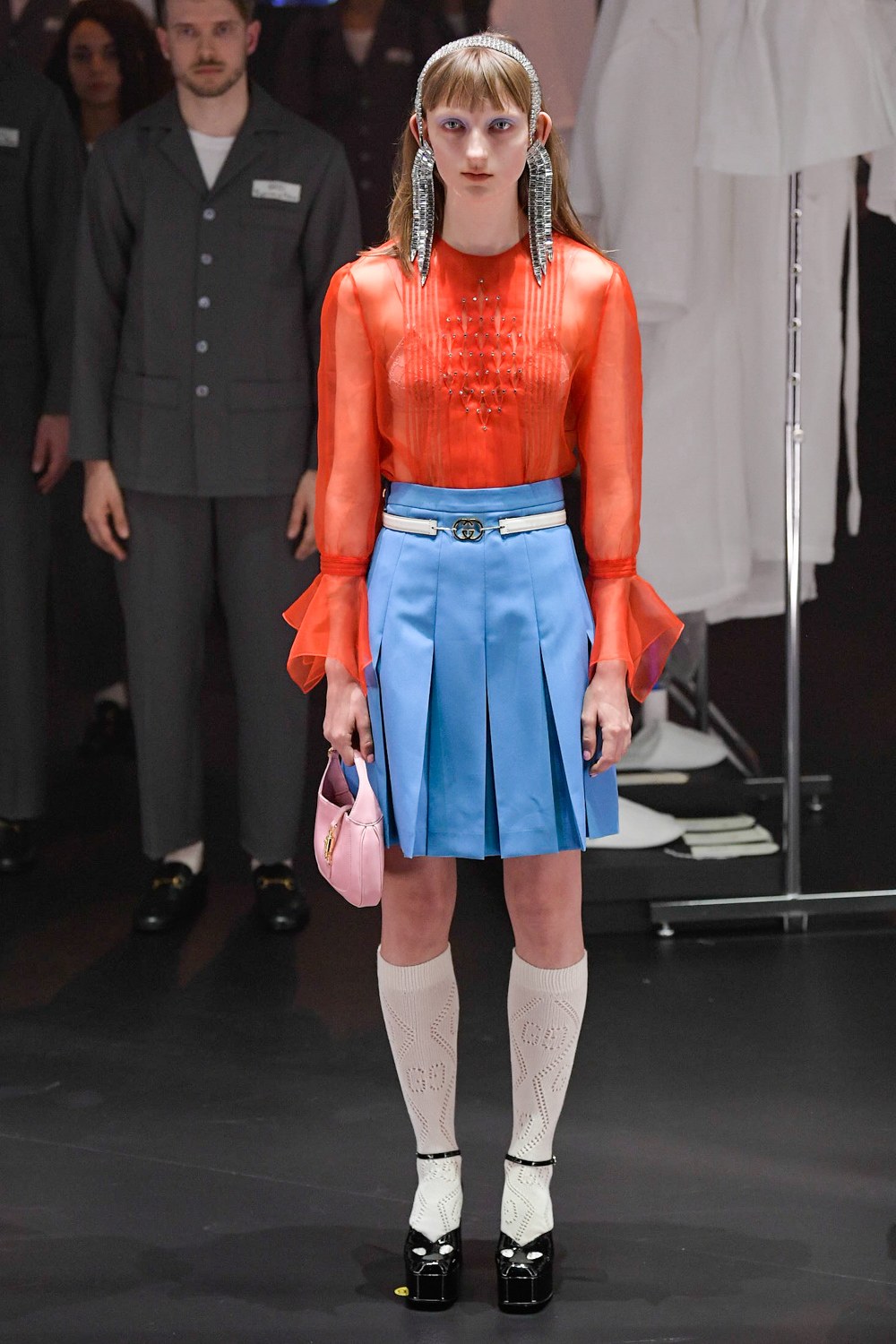 gucci 2020秋冬系列: 不同形状的少女感天真地绽放