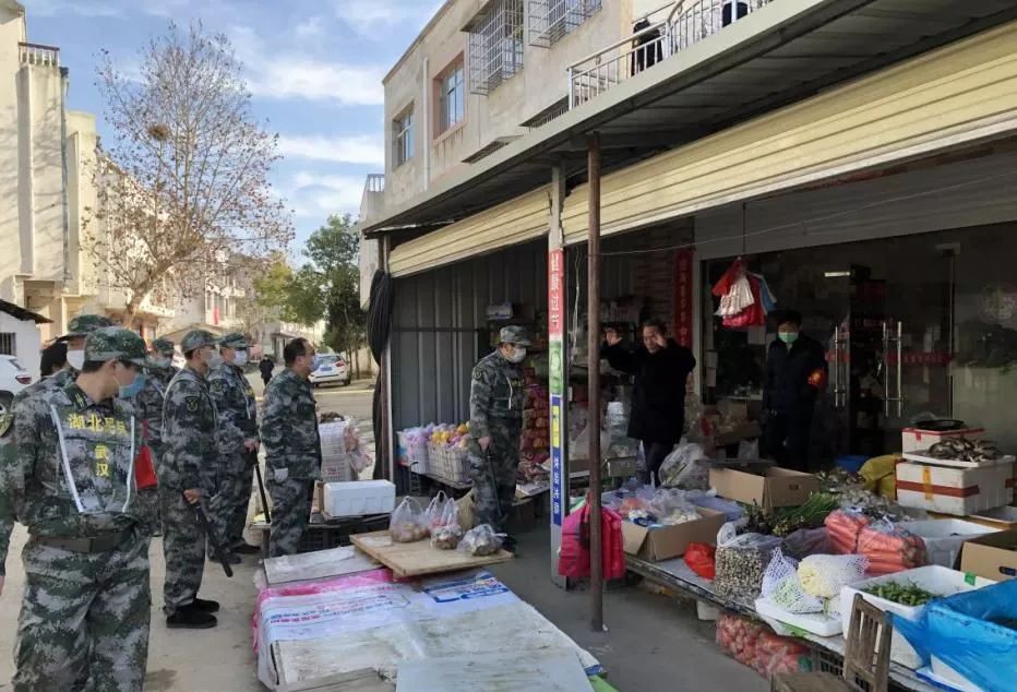 强力出击新洲李集街实行硬管控