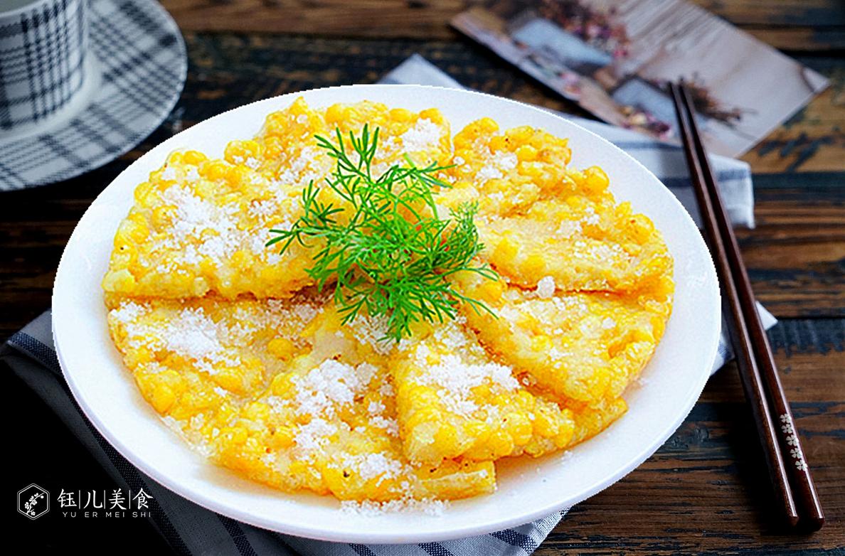 原创一把玉米一碗面粉教你宅在家做玉米烙香甜可口一盘不够吃