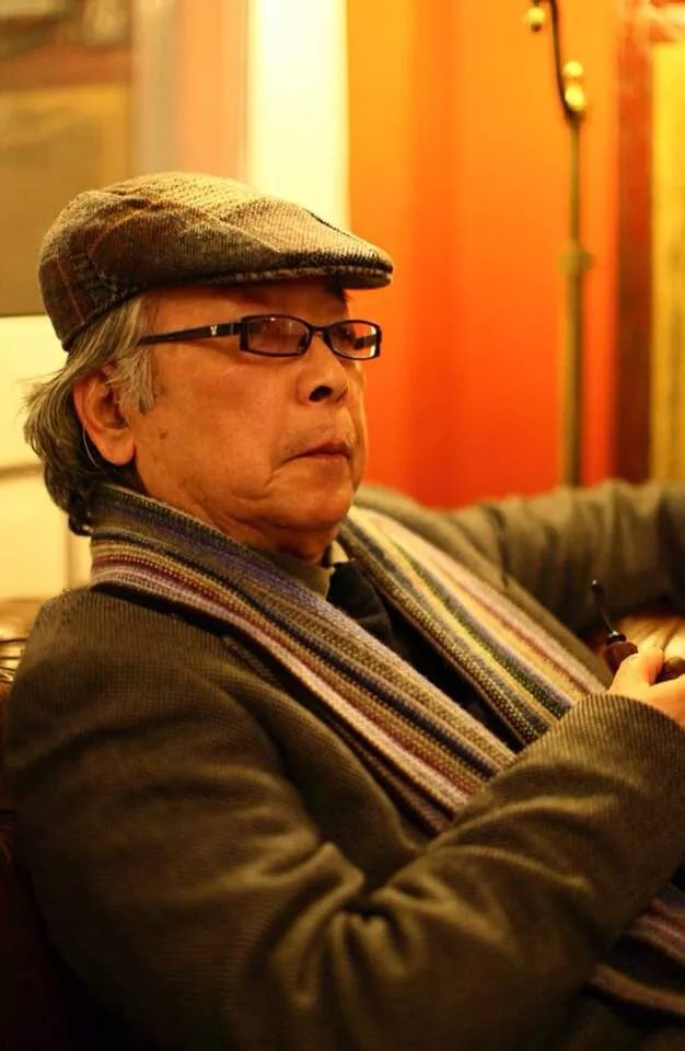 跟随smg战疫前线记者的特殊寄语共同揭秘方舱医院