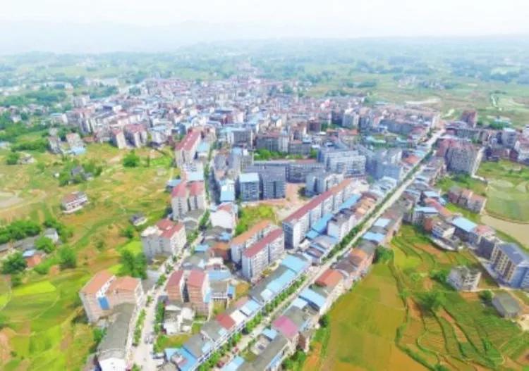 原创邻水县南部一个大镇和重庆接壤紧邻千岛洪湖景点