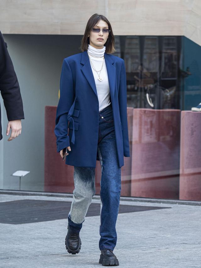 超模贝拉·哈迪德现身米兰街头,她有一种冷艳的魅力_hadid