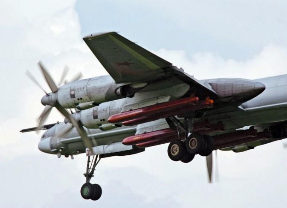图-95"熊":俄罗斯最可靠的战略轰炸机之一