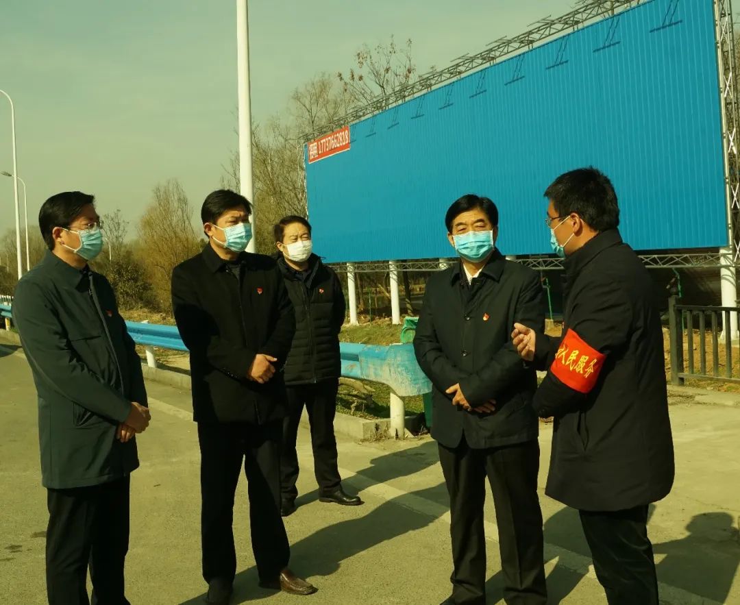 疫情防控省纪委副书记省监委副主任阮金泉到信阳督导检查疫情防控工作