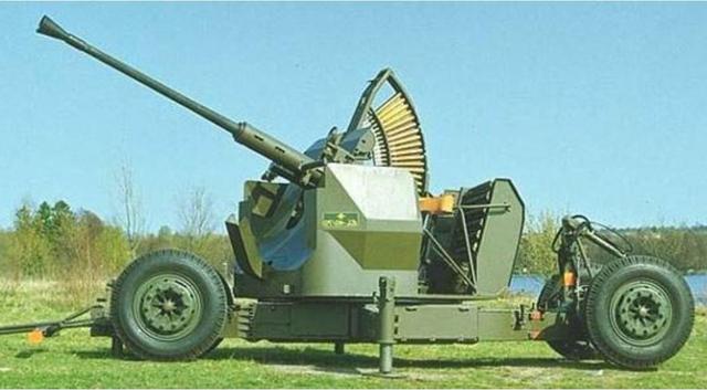40毫米博福斯高射炮图片