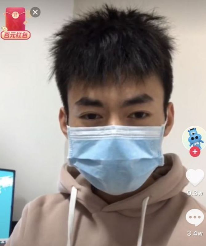 口罩有三好,专遮"脸丑,鼻丑,嘴丑"