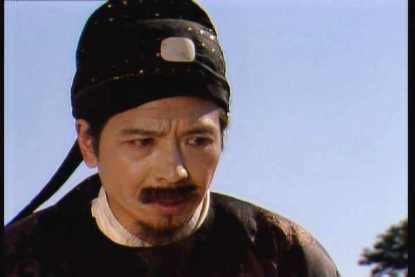 原创红楼梦秦可卿为何会屈从于贾珍你看看贾珍对她都干了啥