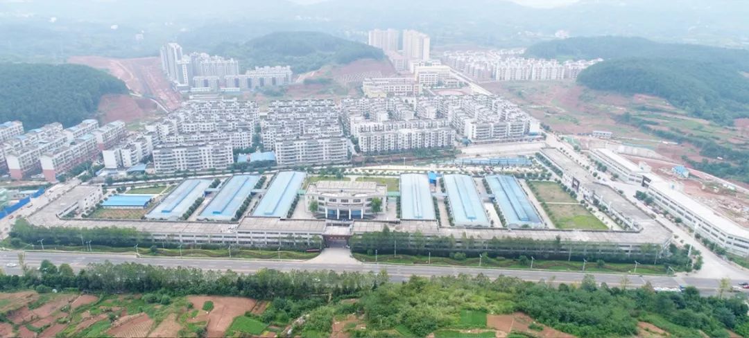 月薪高达7000免费食宿南充三环大量招工啦