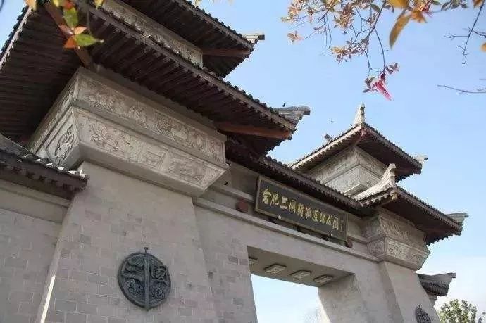 行走三国故地包拯家乡畅游这座具有两千多年的历史古城947