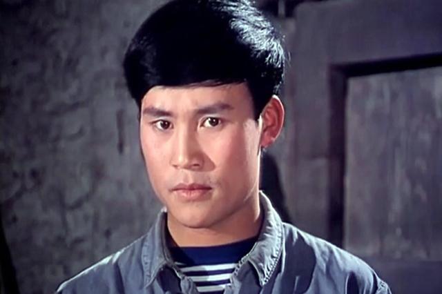 原创帅哥张世会昔日沈丹萍银幕情侣如今65岁妻是美人儿子也成演员