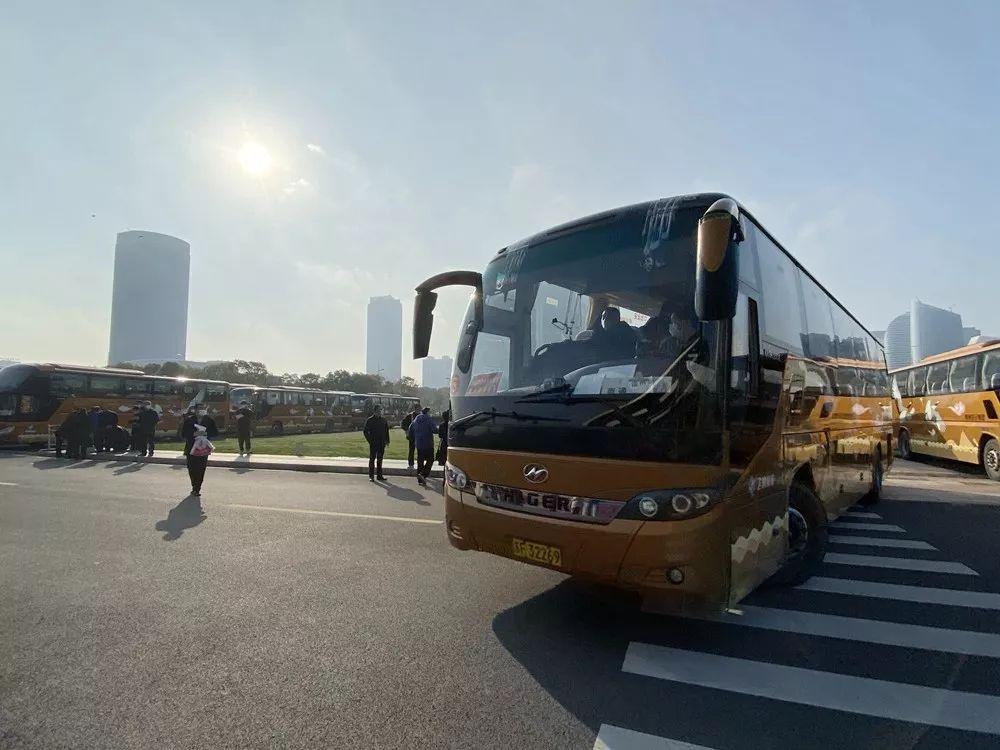 3省8城,25辆大巴,发车!接你回南通上班!