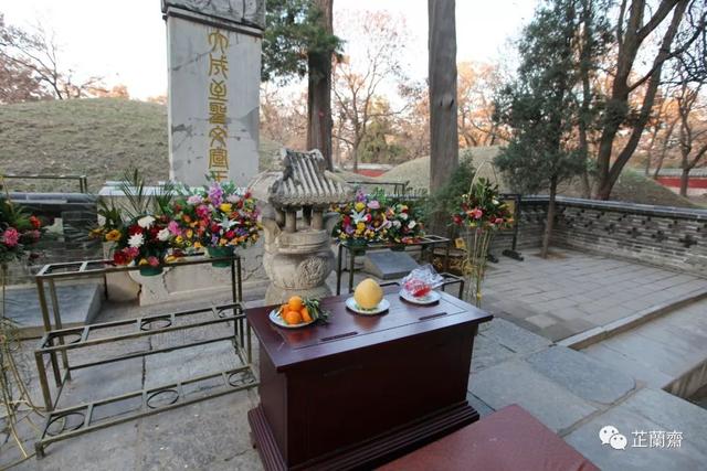 孔林世界上延续最久的家族墓地下韦力撰