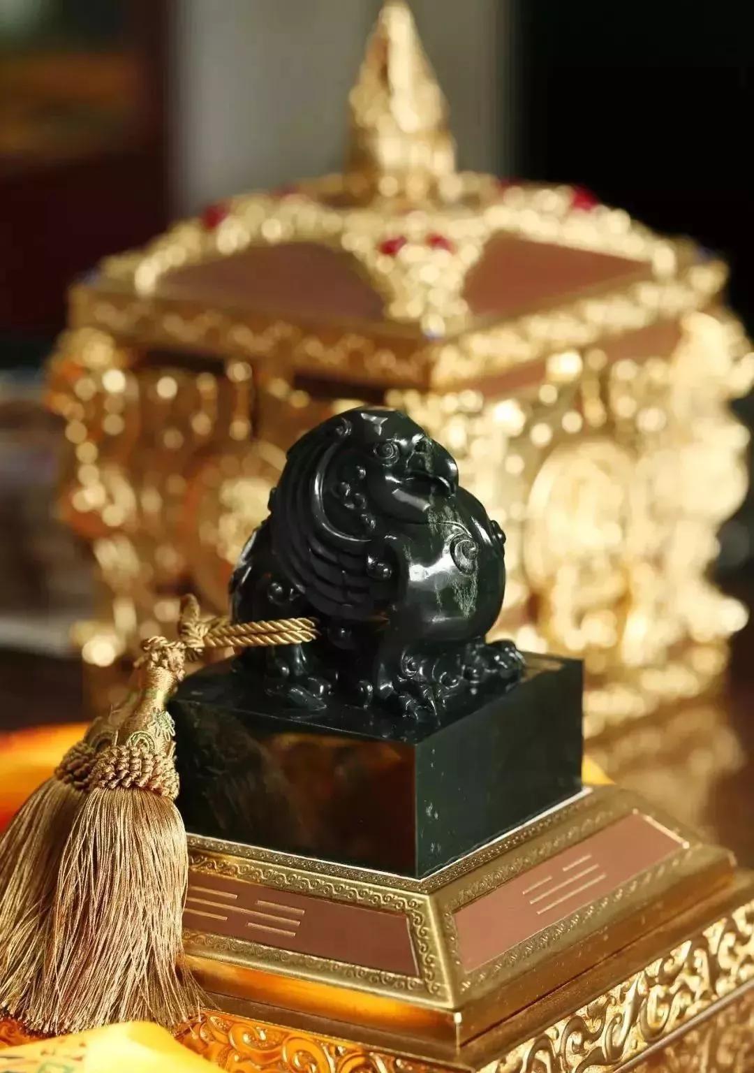 成吉思汗文化的守护者巴拉吉尼玛