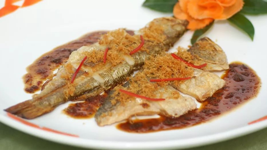 地道的顺德家常菜味道一年四季都可以吃到的新鲜鱼干