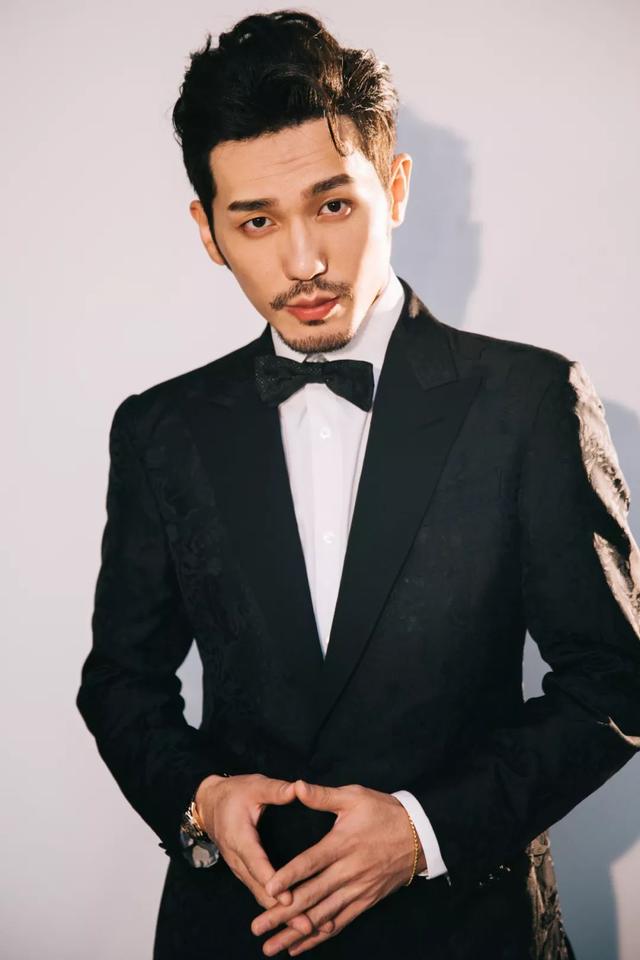 留胡子的男生真性感