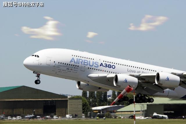 原创世界上最大的几架飞机对比图安225波音747空客a380大力神等