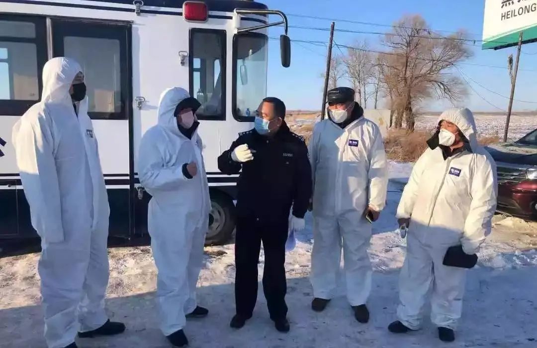 守土尽责查哈阳派出所抗疫战场勇担当