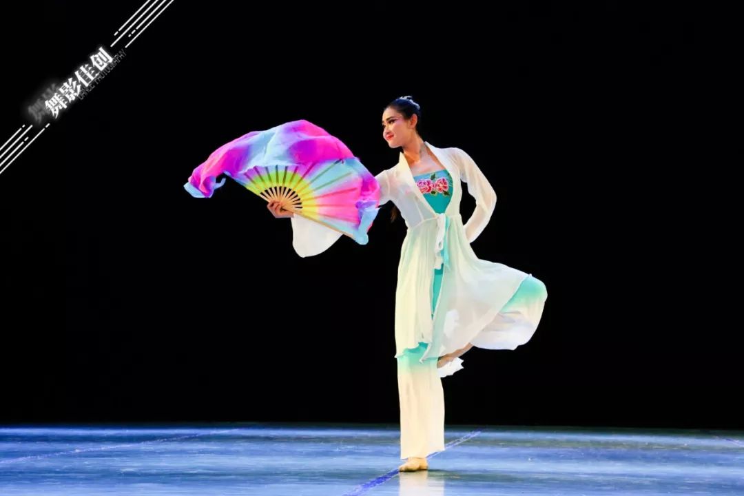 四川音乐学院舞蹈学院2016级中国古典舞表演教育毕业晚会