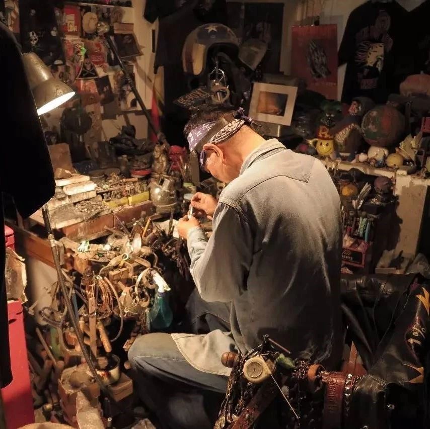 潮流合伙人惊现高山隆,王源:爷爷你项链好酷!