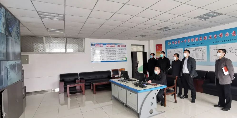 政府副县长高沛烜一行到一中调研
