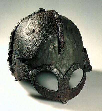 北欧维京人的铁壳脑袋最实用的维京盔根本没有妨碍行动的牛角