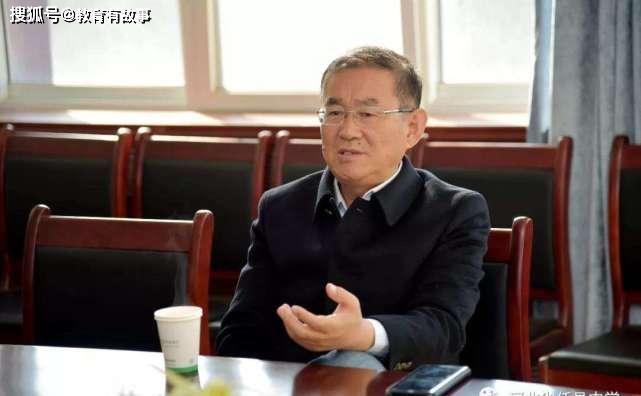 原创他是传奇校长曾让衡水中学起死回生最后却饱受质疑