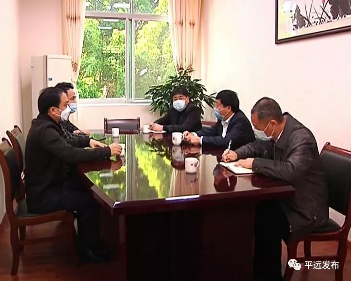 广东省扶贫基金会散打家族爱心基金支援家乡抗击疫情捐赠仪式在我县