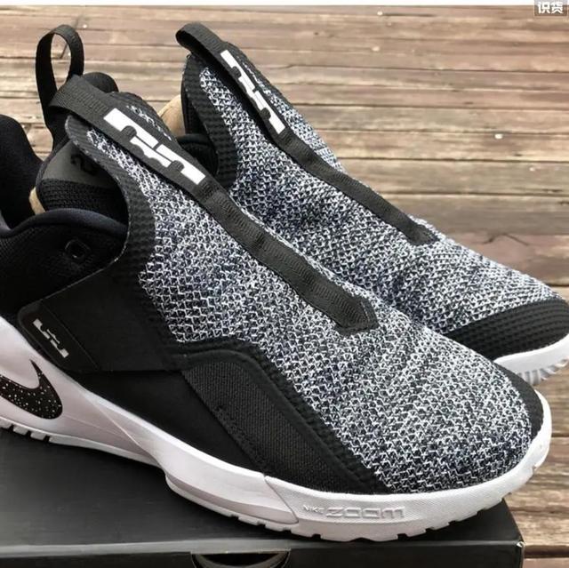 秀鞋使节11外场水泥地杀手