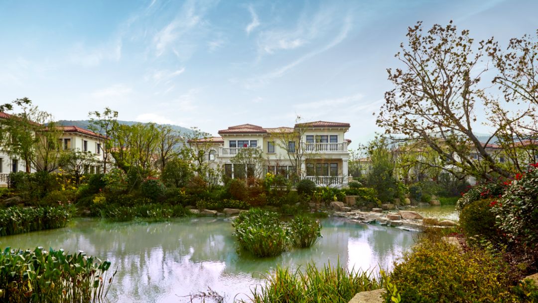 经历过"假期被充值",更懂得湖山生活的珍贵