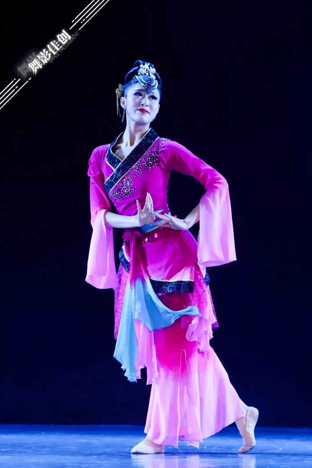 四川音乐学院舞蹈学院2016级中国古典舞表演教育毕业晚会