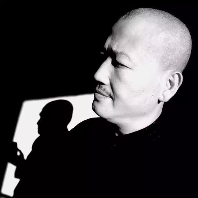 崔自默一个复杂而简单的人