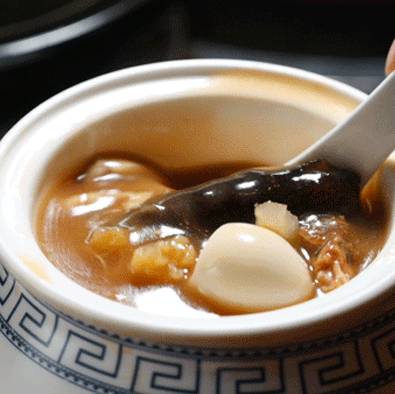 滋补佛跳墙鲜美参鸡汤香浓烧酒鸡你就是芝城最养生的崽