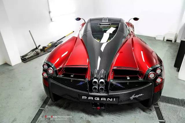 摩托空间电镀红风神帕加尼huayra彻底看醉了