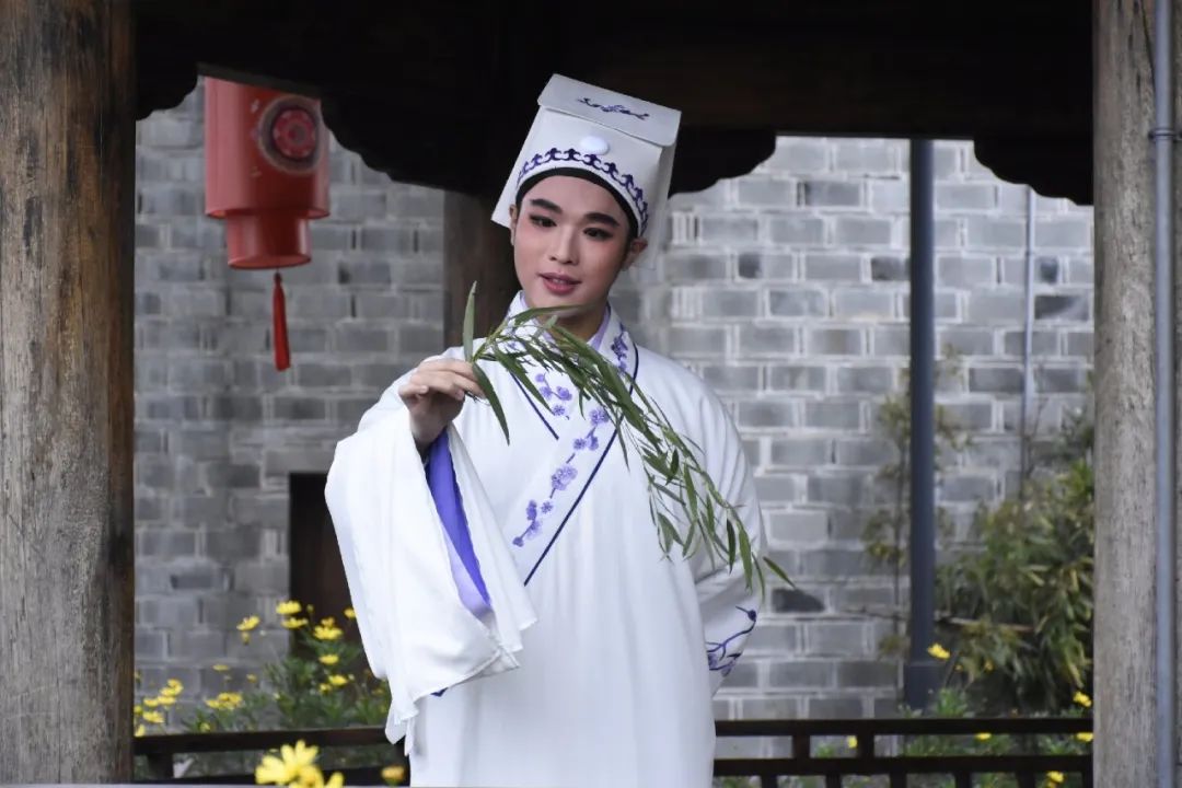 陈乾坤赵婷 饰四九陈乾坤 饰梁山伯越剧《梁祝——回十八》选段2创新