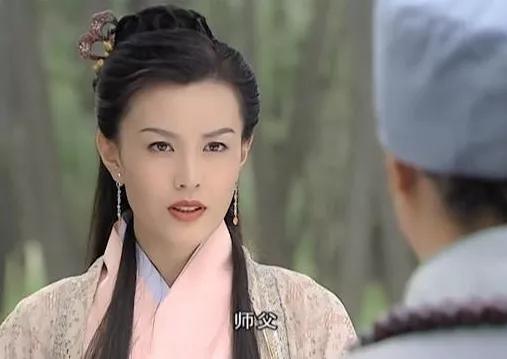 朱晏:自带一种"我就是女王"的气场,古装扮相超大气美丽的